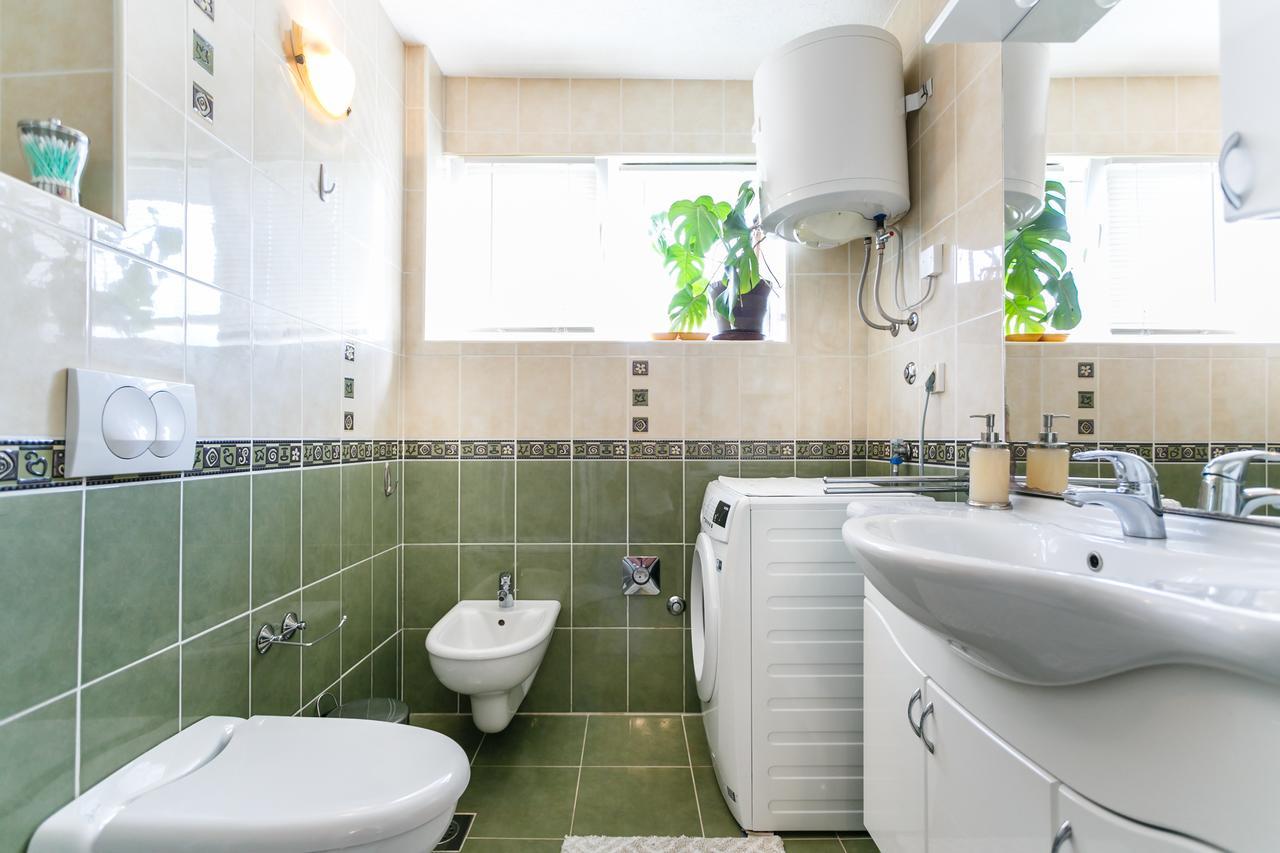M&M Apartment Krk Town Bagian luar foto